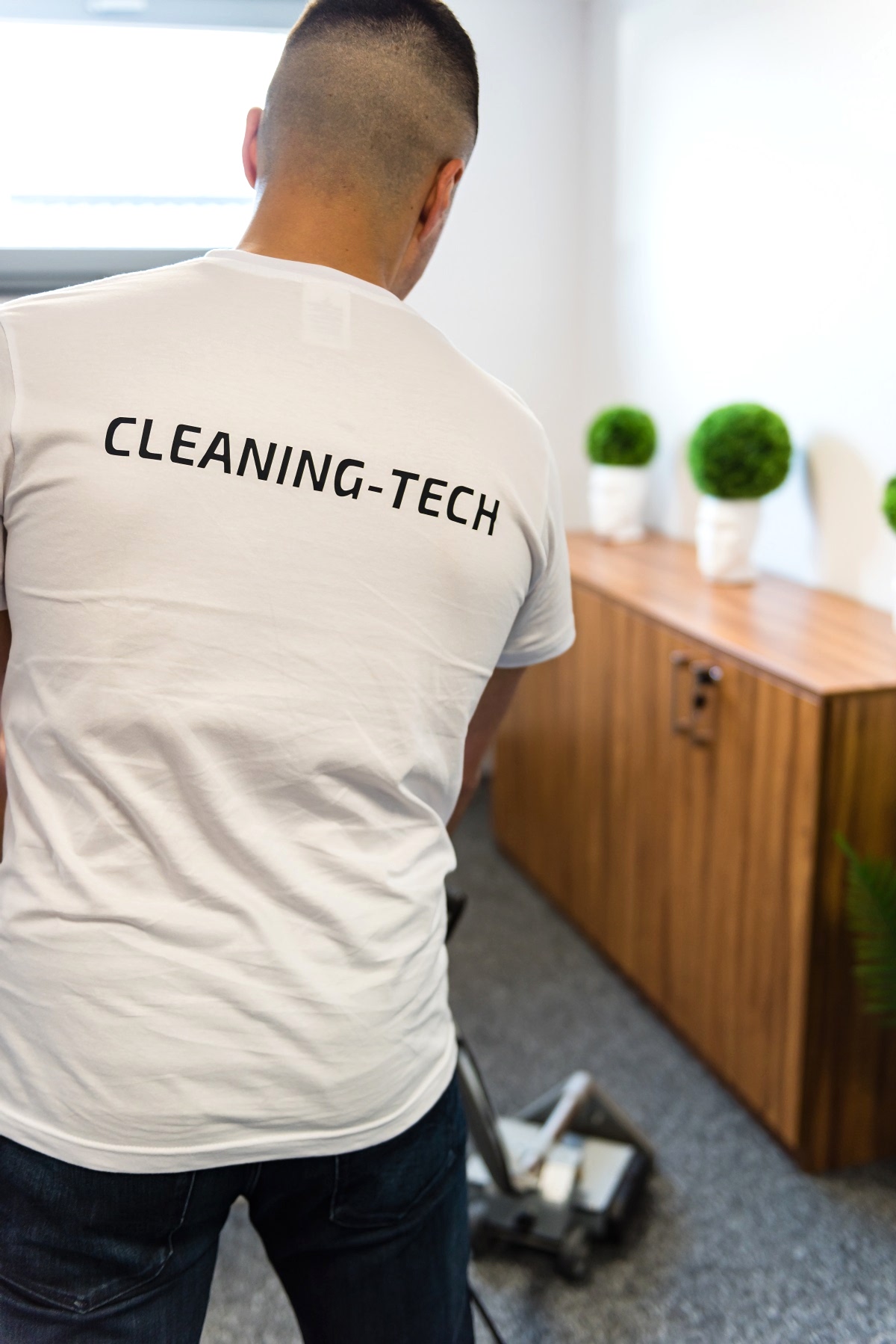 Cleaning-Tech